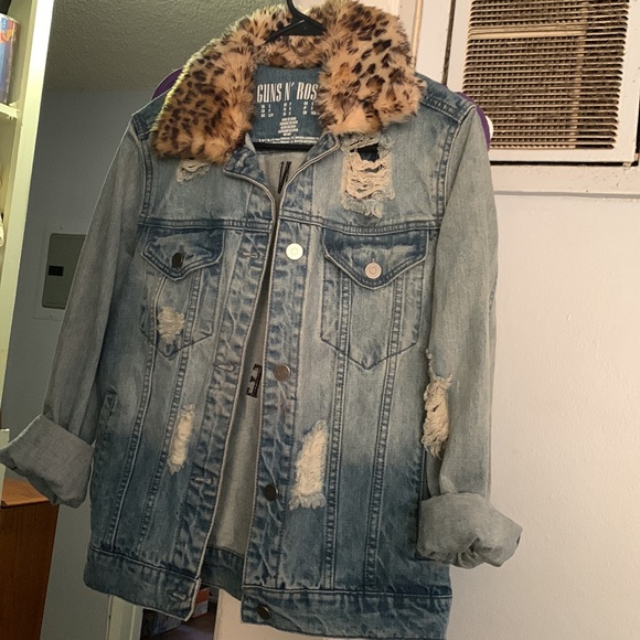 Guns and Roses Logo Denim Jacket - Picture 2 of 6